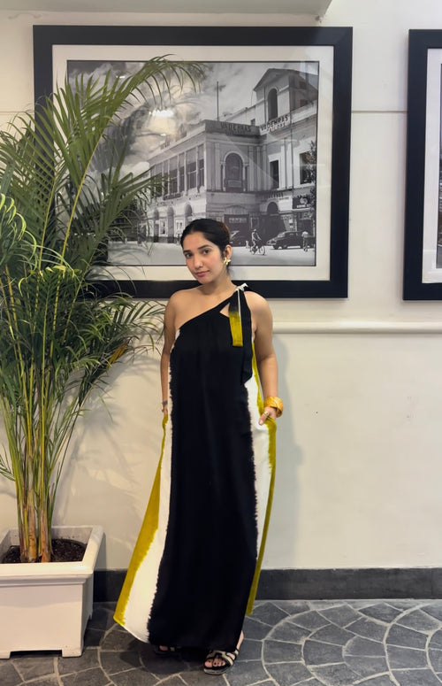 Larisa Dress